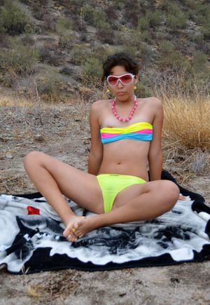 Bikini Ragazzi hidden Cam sulla spiaggia